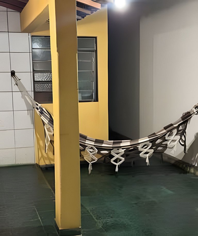 Casa aconchegante com ar-condicionado e garagem