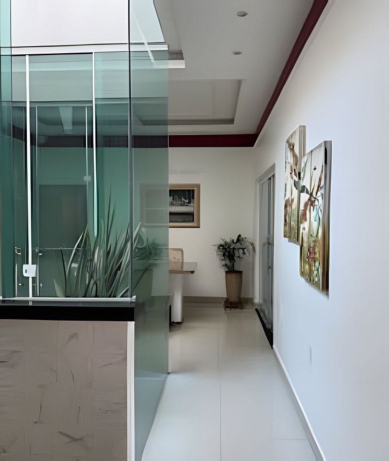 Casa grande c área gourmet churrasqueira 6 pessoas