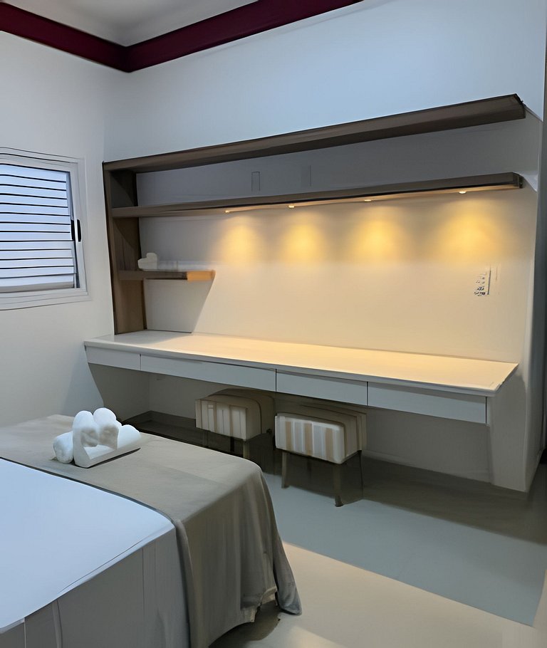 Casa grande c área gourmet churrasqueira 6 pessoas