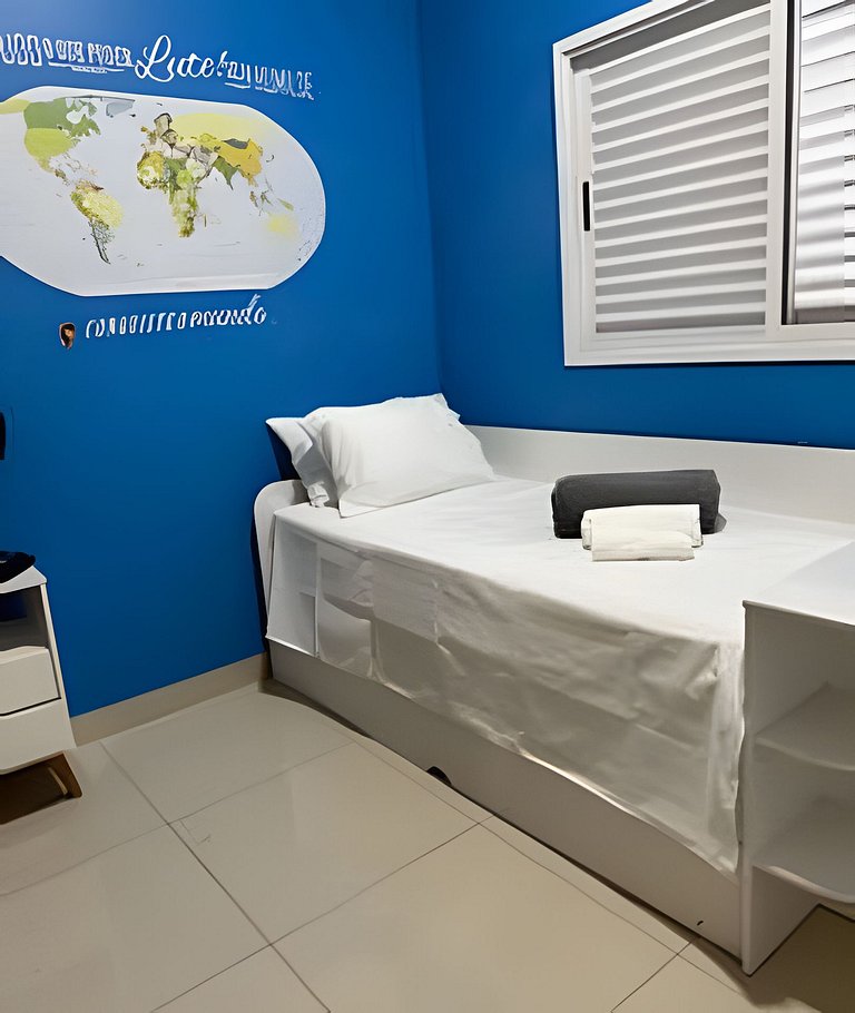 Casa grande c área gourmet churrasqueira 6 pessoas