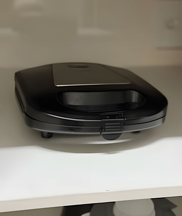 Casa grande c área gourmet churrasqueira 6 pessoas