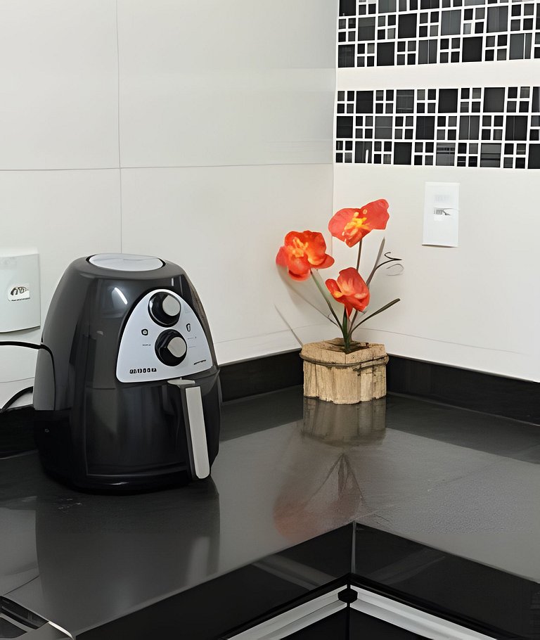 Casa grande c área gourmet churrasqueira 6 pessoas