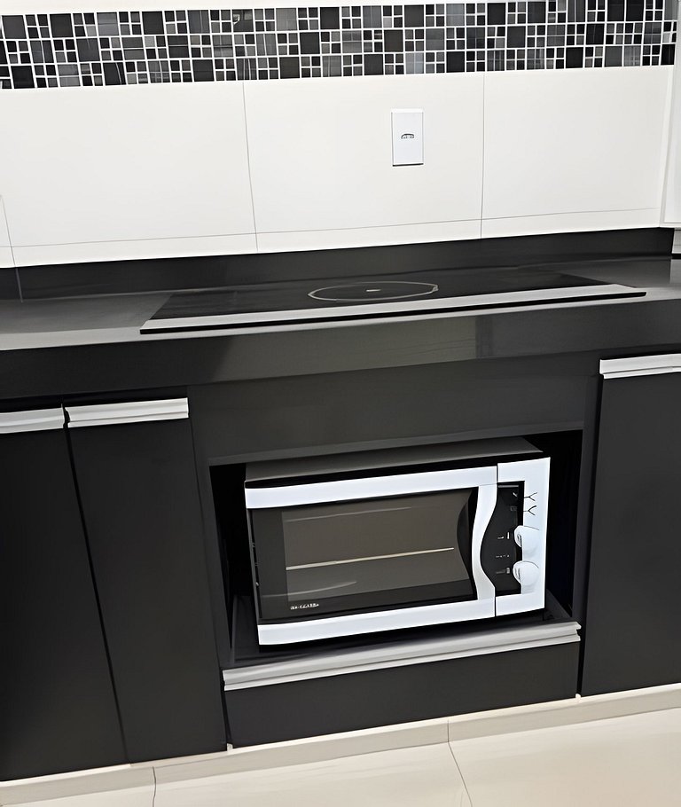 Casa grande c área gourmet churrasqueira 6 pessoas