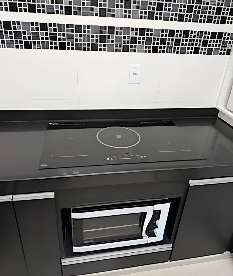 Casa grande c área gourmet churrasqueira 6 pessoas